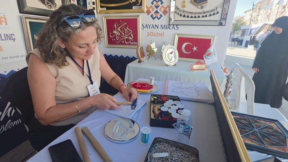 Konya’da öğrendiği sanatı 15 yıldır yaşatıyor! Hedefi dünyaya açılmak 3